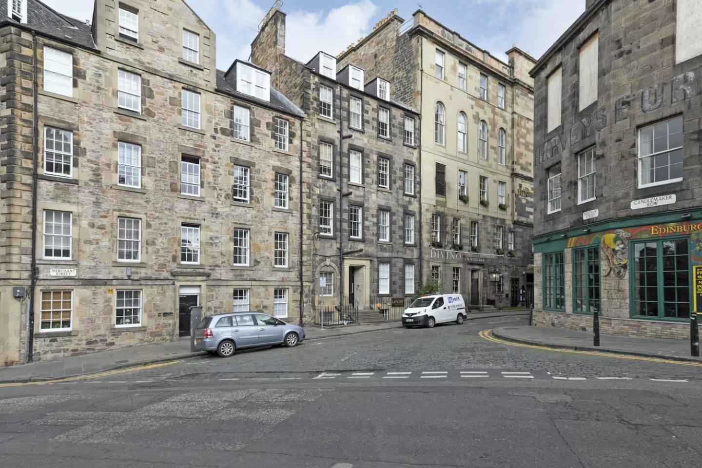 Joivy 3 Bed Flat In Old Town, Close To Grassmarket Εδιμβούργο Εξωτερικό φωτογραφία